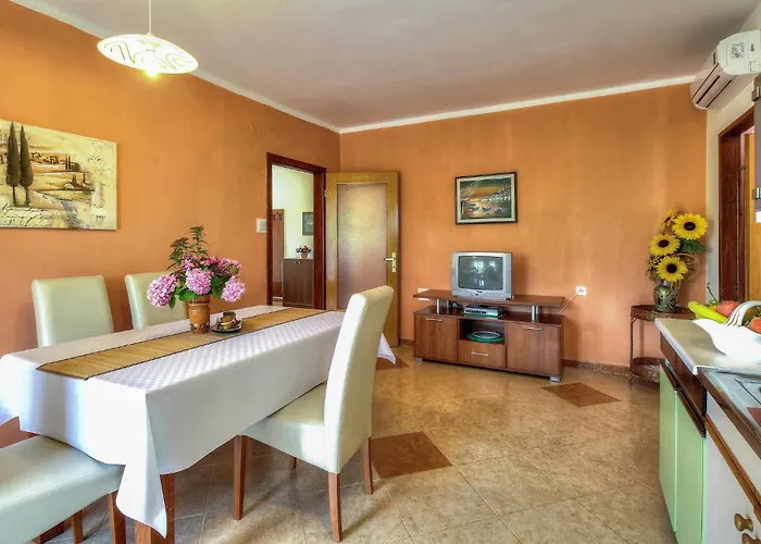 Апартаменти Mugeba Croatia