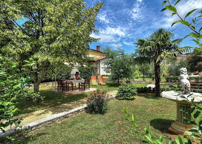Апартаменти Mugeba Croatia *
