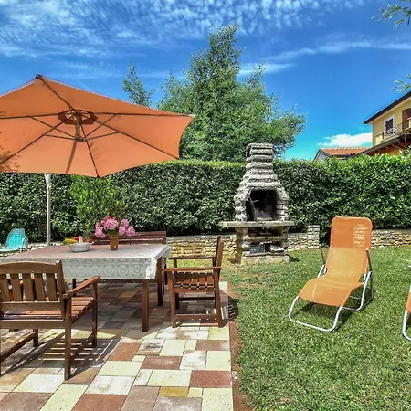 Apartment Mugeba Croatia Apartman *