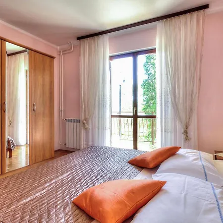 Apartment Mugeba Croatia Apartman *