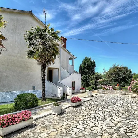 Apartment Mugeba Croatia *