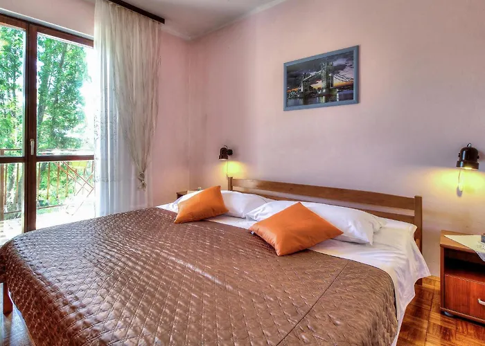 Mugeba Croatia Пореч